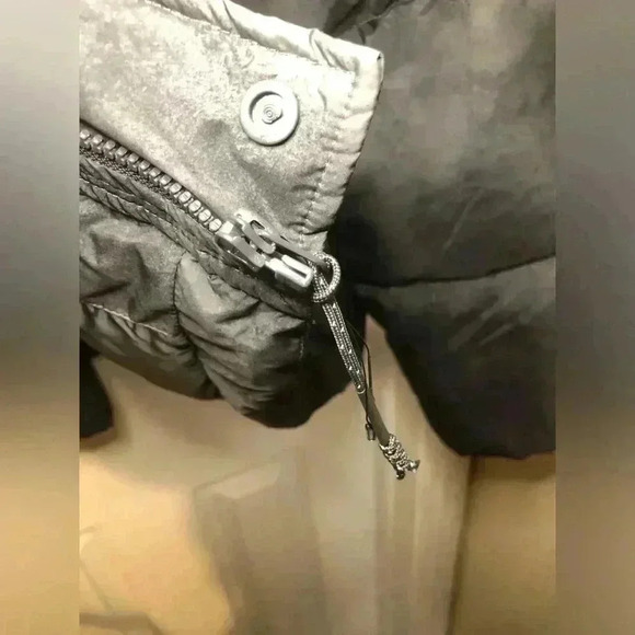 Fabletics Black Puffer Jacket - Picture 9 of 15